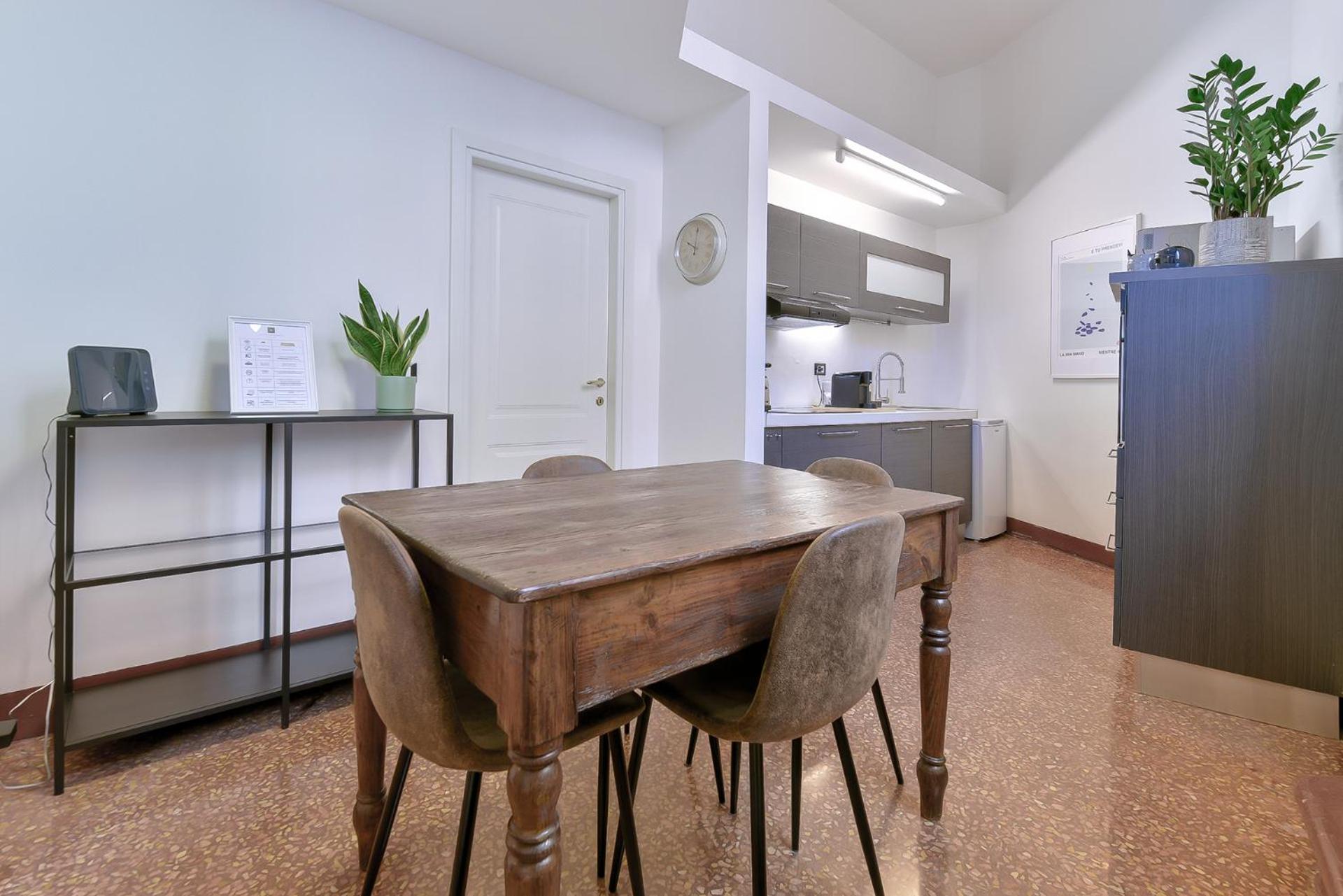 Mono Apartments Saragozza ボローニャ エクステリア 写真
